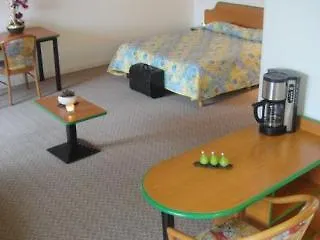 Kyriad Centre - Et Résidence 3*