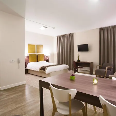 Kyriad Centre - Et Résidence Appart hôtel Chambéry