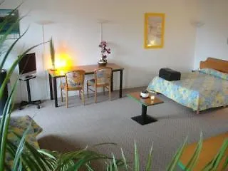 Kyriad Centre - Et 3*