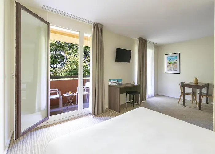 Kyriad Centre - Et Ξενοδοχείο με διαμερίσματα