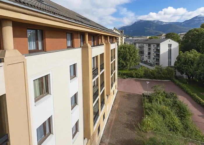 Kyriad Centre - Et Ξενοδοχείο με διαμερίσματα