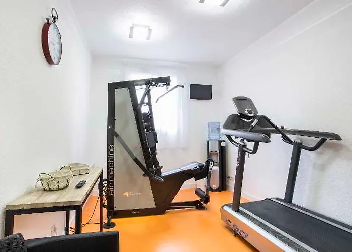 Kyriad Centre - Et 3*